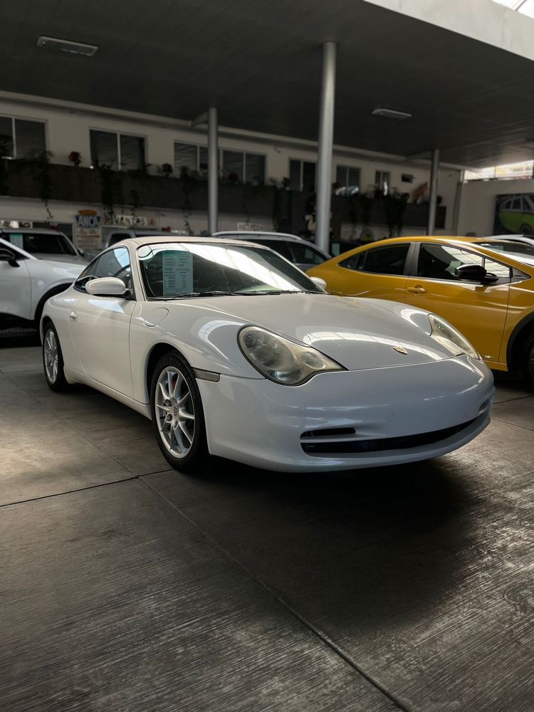 Fotografía en tamaño completo