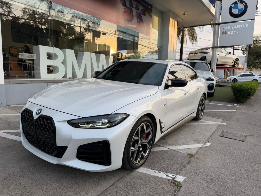 Fotografía en tamaño completo