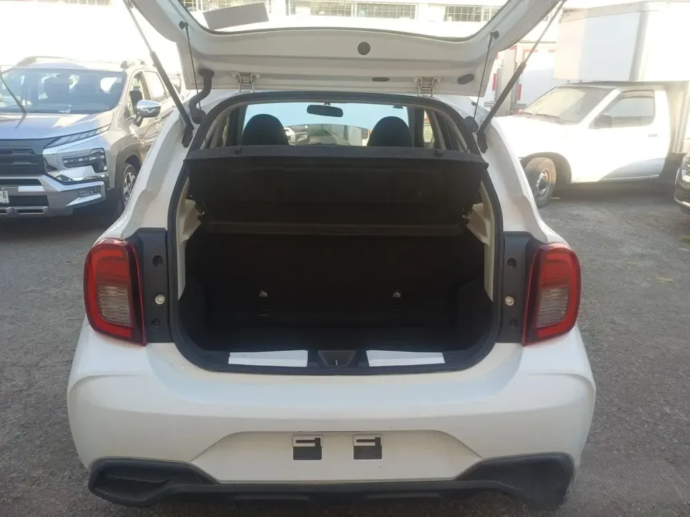 Fotografía en tamaño completo