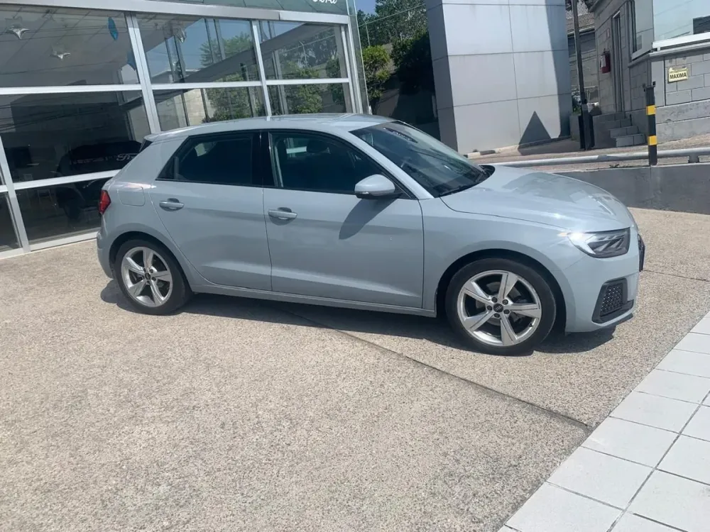 Fotografía en tamaño completo