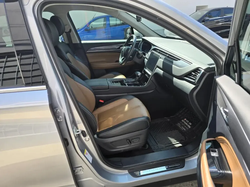 Fotografía en tamaño completo