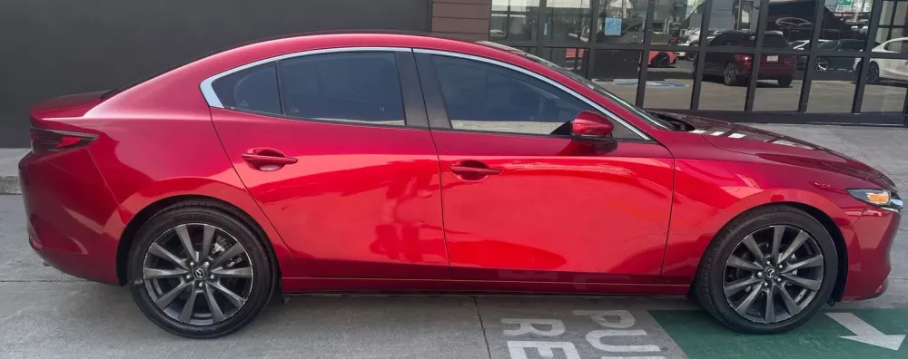 Fotografía en tamaño completo