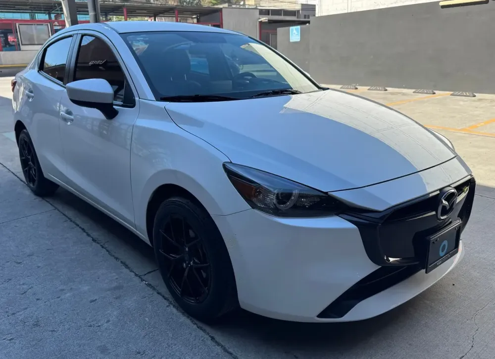 Fotografía en tamaño completo