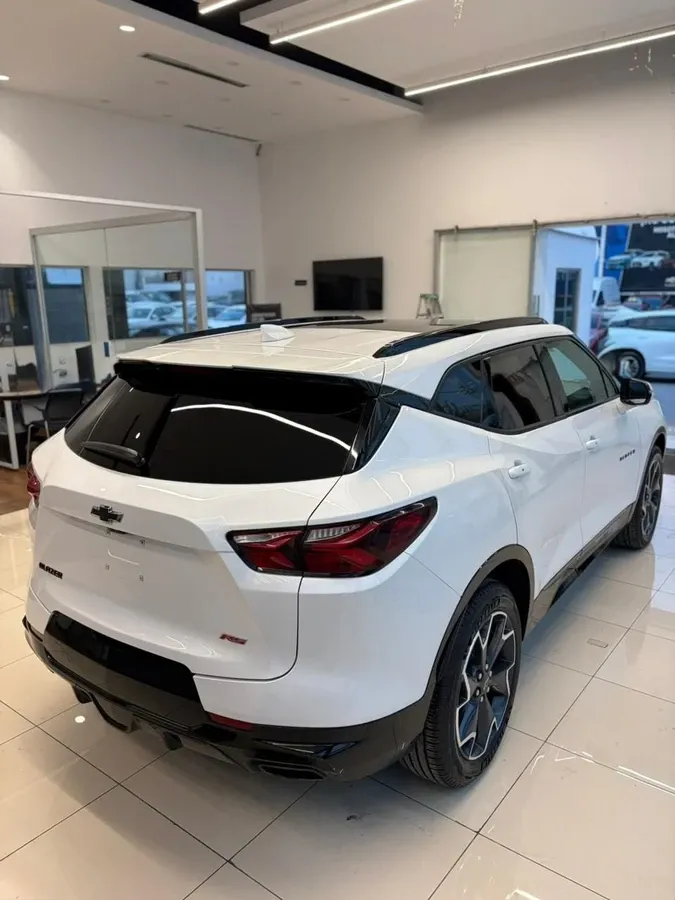 Fotografía en tamaño completo