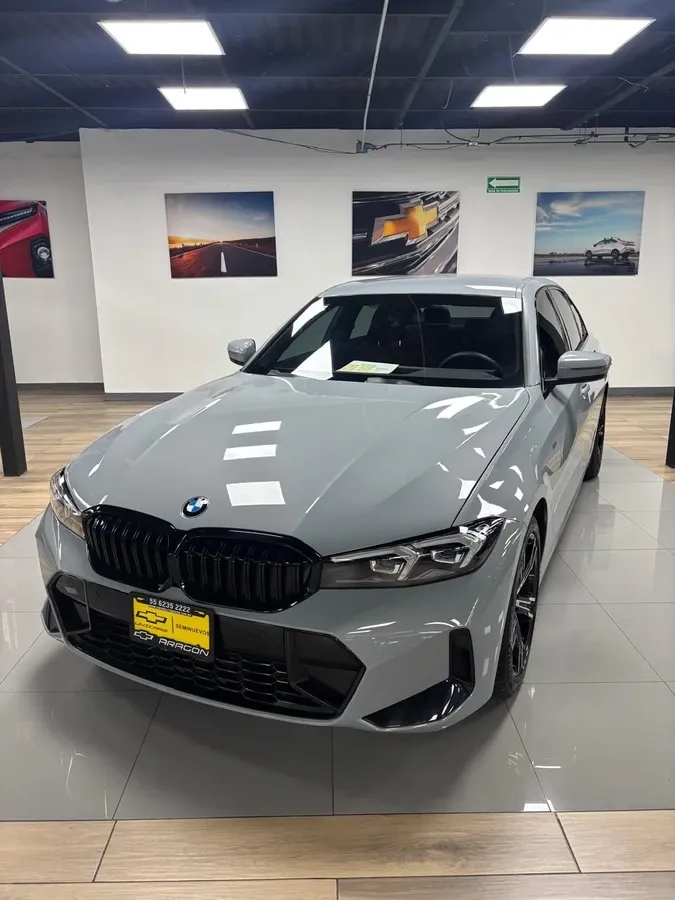 Fotografía en tamaño completo