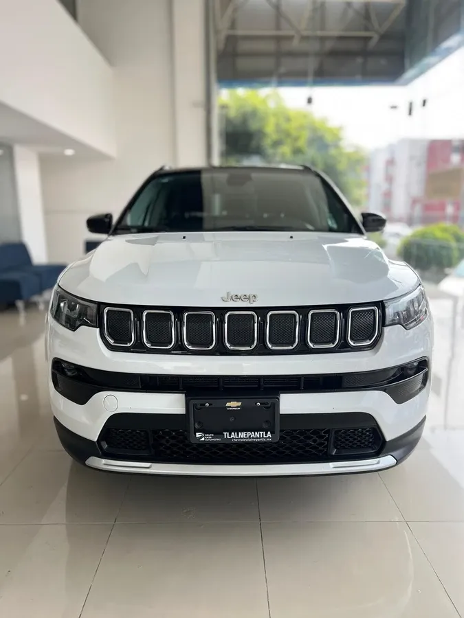 Fotografía en tamaño completo