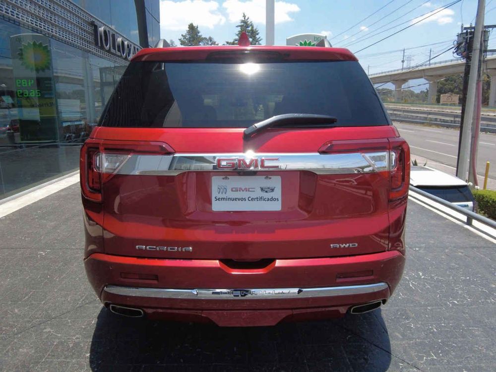 Fotografía en tamaño completo