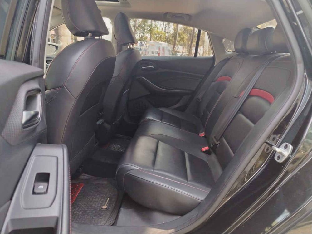 Fotografía en tamaño completo