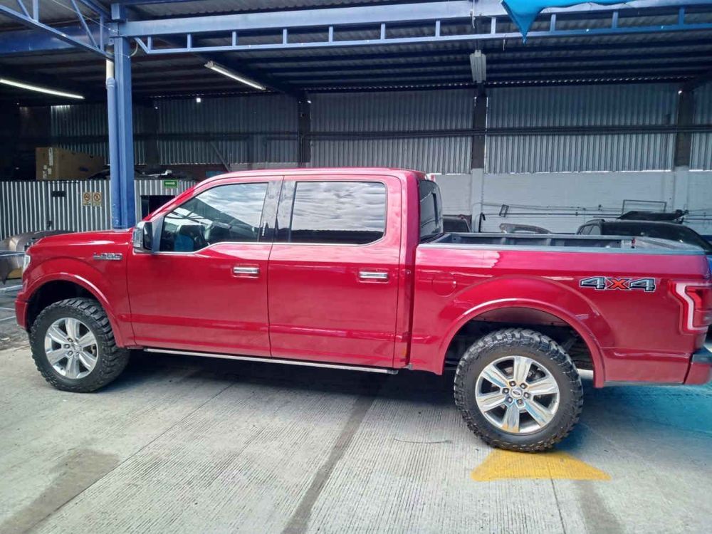 Fotografía en tamaño completo