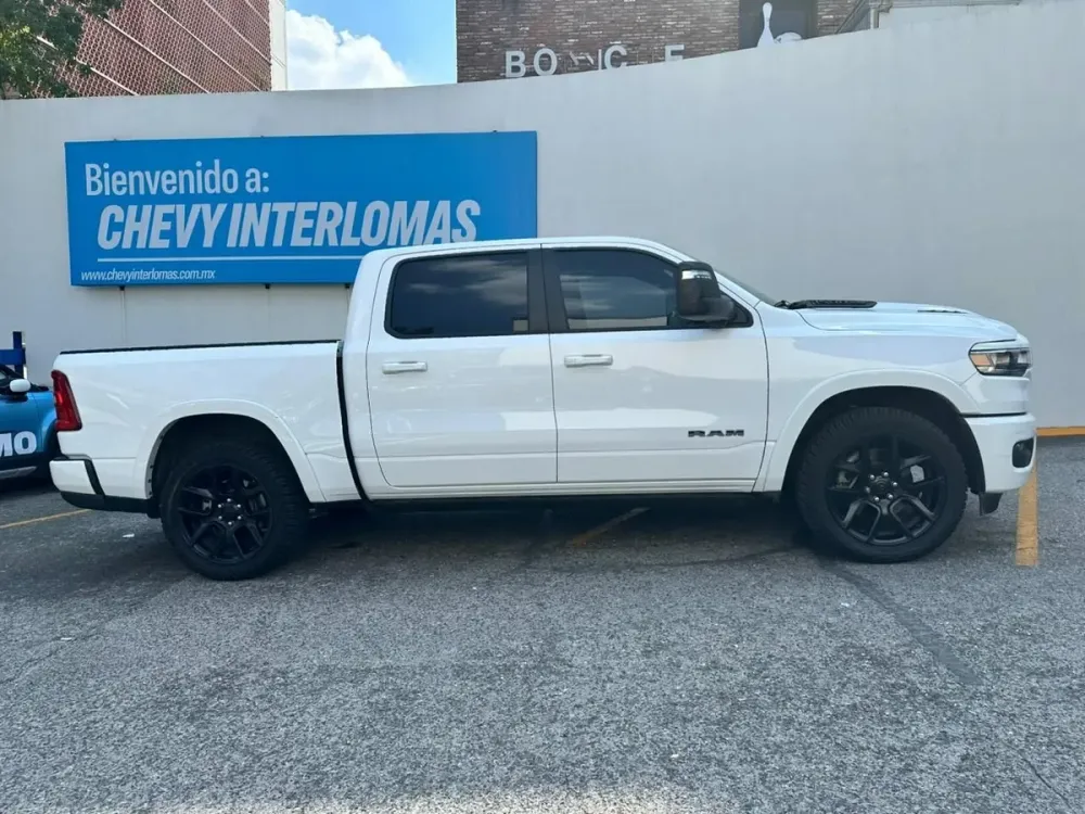 Fotografía en tamaño completo