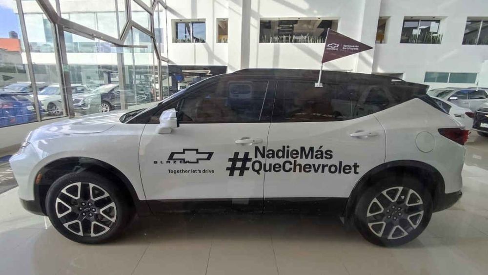 Fotografía en tamaño completo