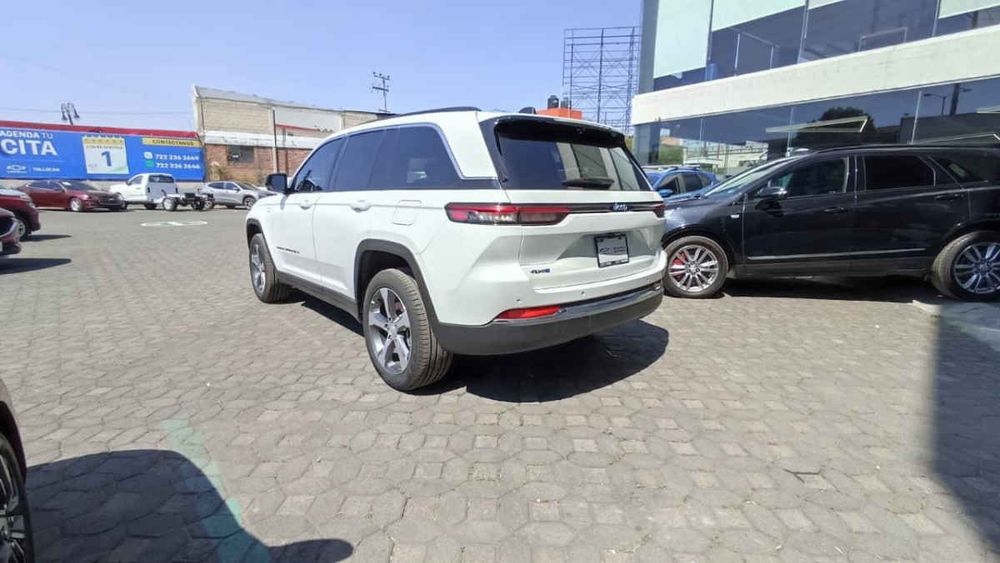 Fotografía en tamaño completo