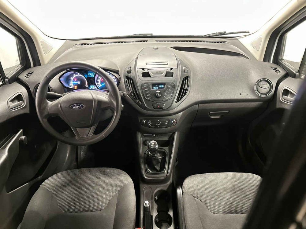 Fotografía en tamaño completo