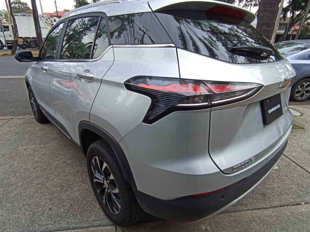 Fotografía en tamaño completo