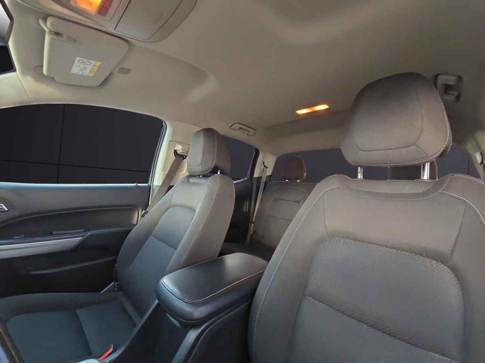 Fotografía en tamaño completo