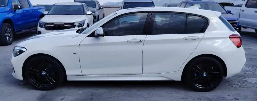 Fotografía en tamaño completo