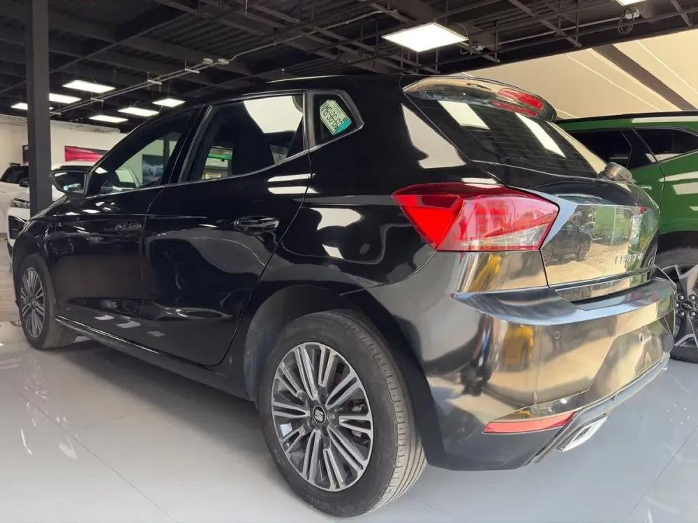 Fotografía en tamaño completo