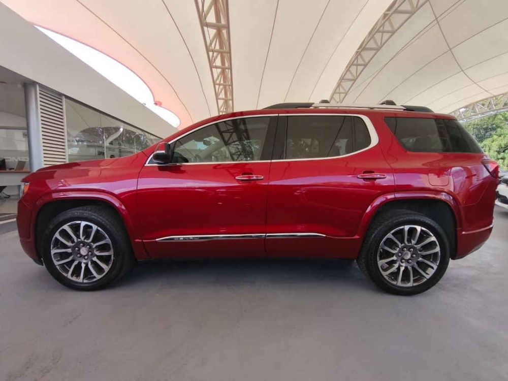 Fotografía en tamaño completo