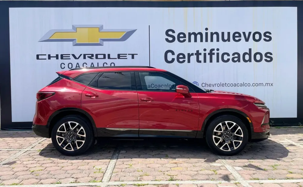 Fotografía en tamaño completo