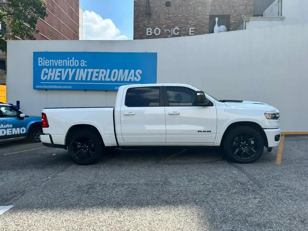 Fotografía en tamaño completo