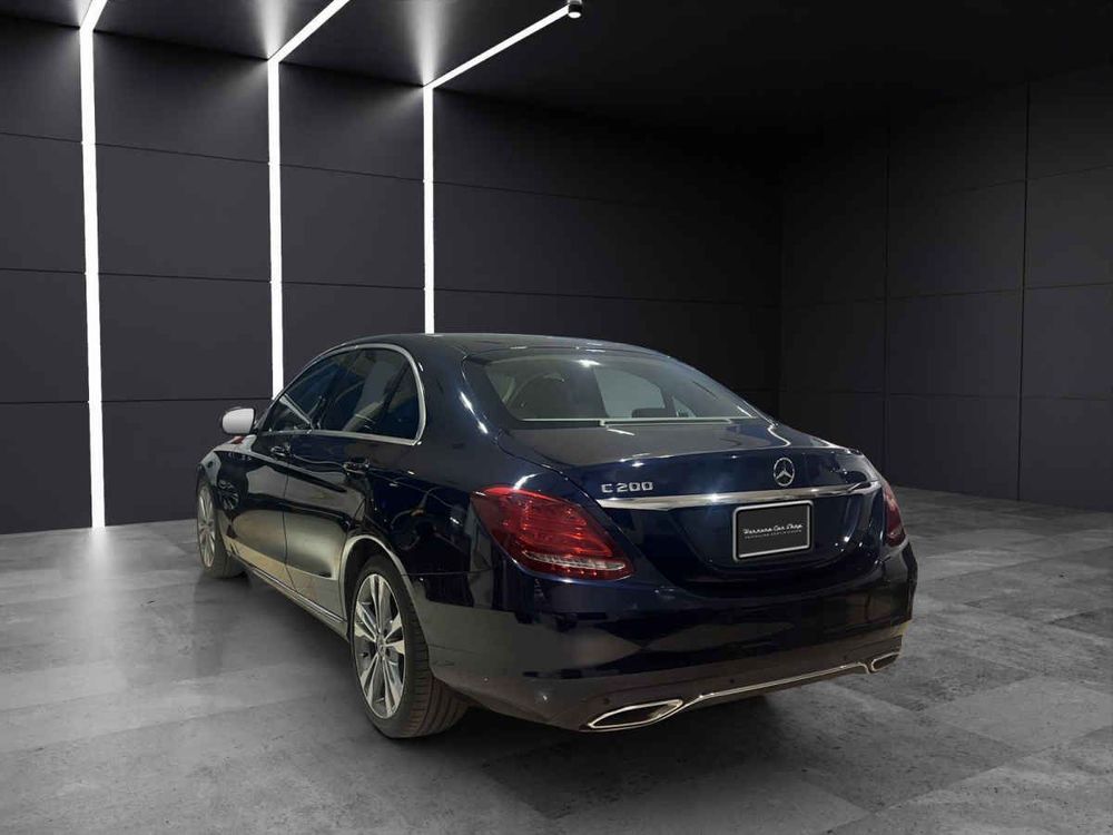 Fotografía en tamaño completo