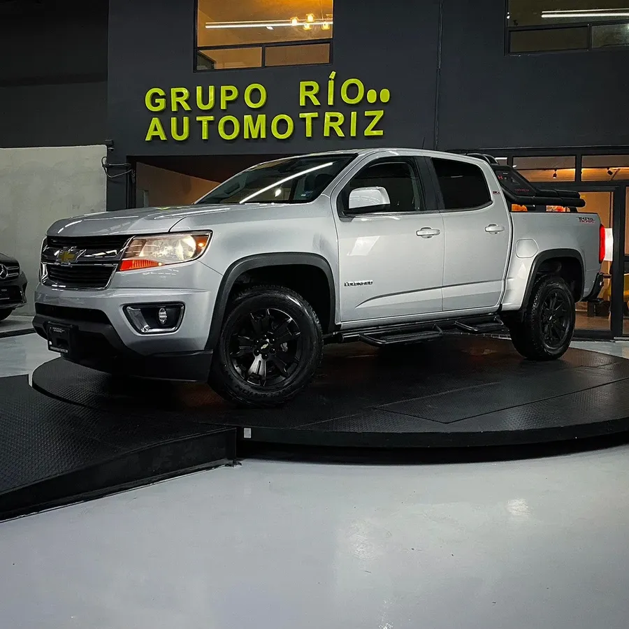 Fotografía en tamaño completo