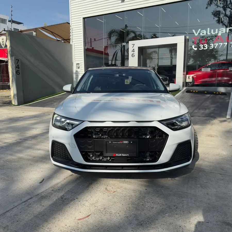 Fotografía en tamaño completo