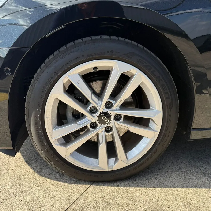 Fotografía en tamaño completo