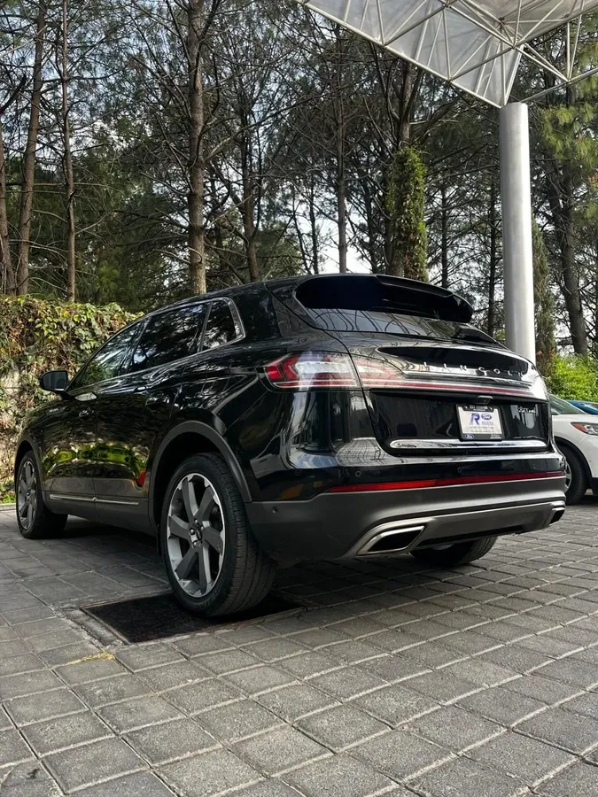 Fotografía en tamaño completo