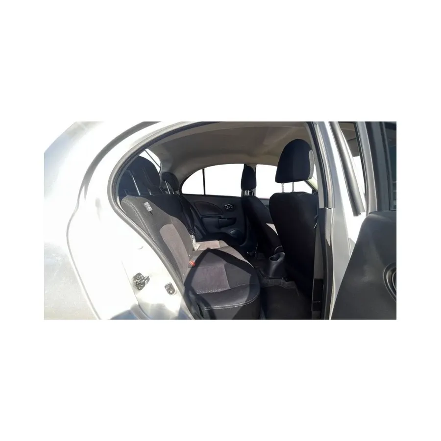 Fotografía en tamaño completo