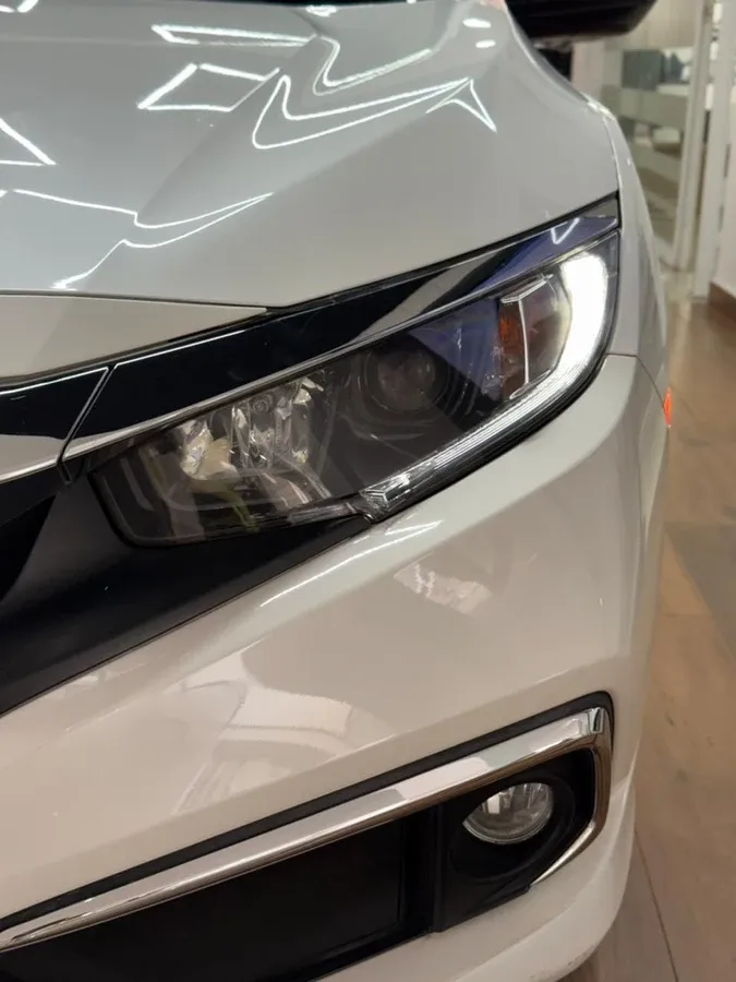 Fotografía en tamaño completo