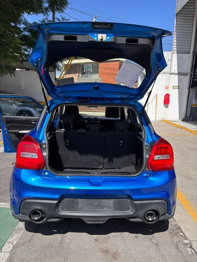 Fotografía en tamaño completo