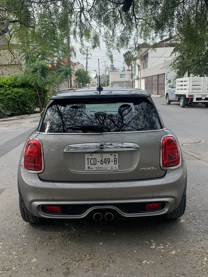 Fotografía en tamaño completo