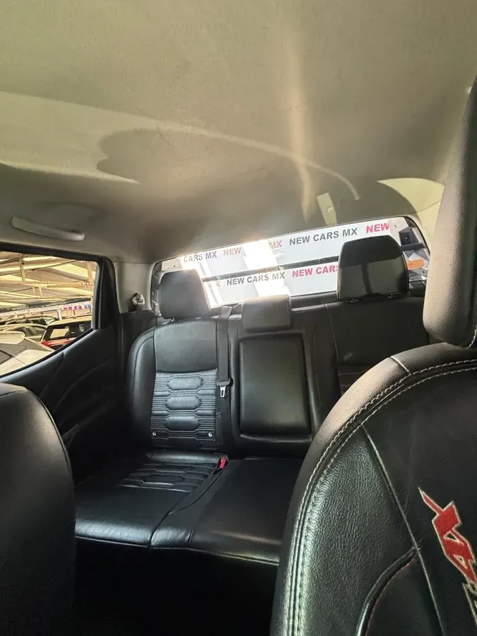 Fotografía en tamaño completo