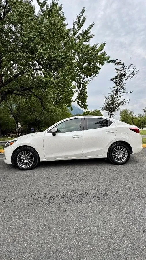 Fotografía en tamaño completo