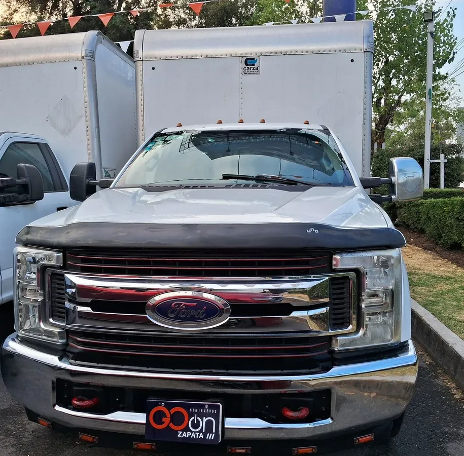 Fotografía en tamaño completo