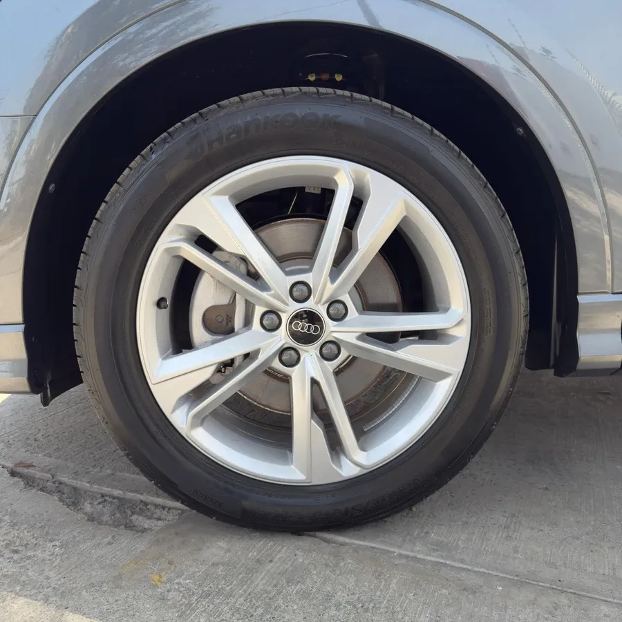 Fotografía en tamaño completo