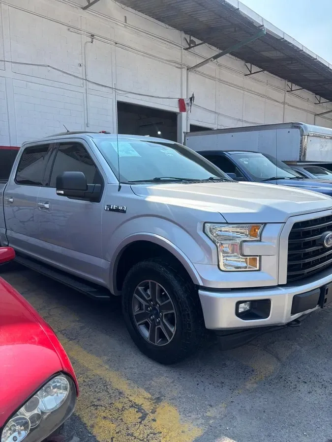 Fotografía en tamaño completo