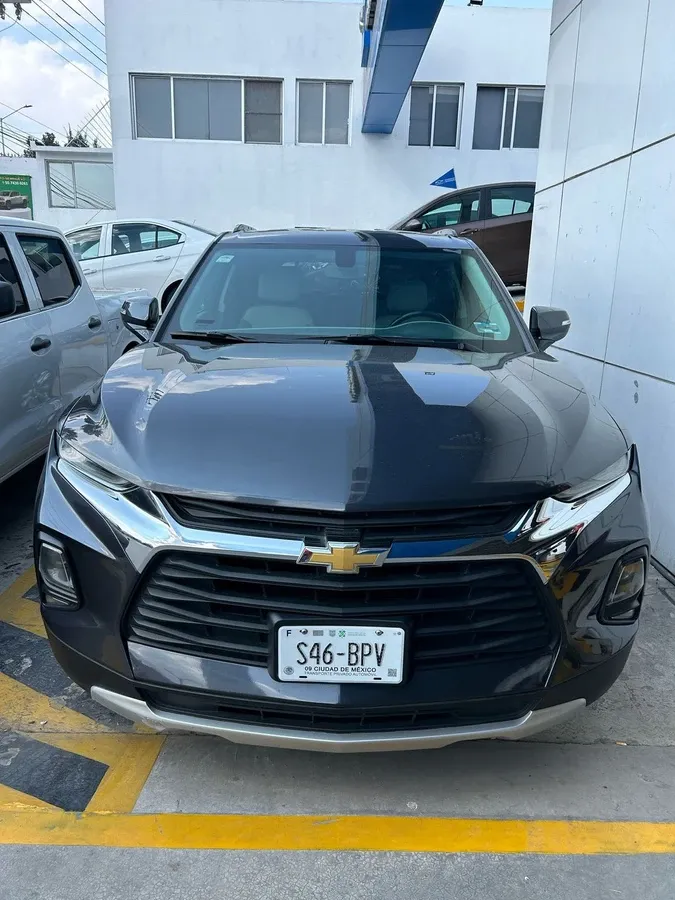 Fotografía en tamaño completo