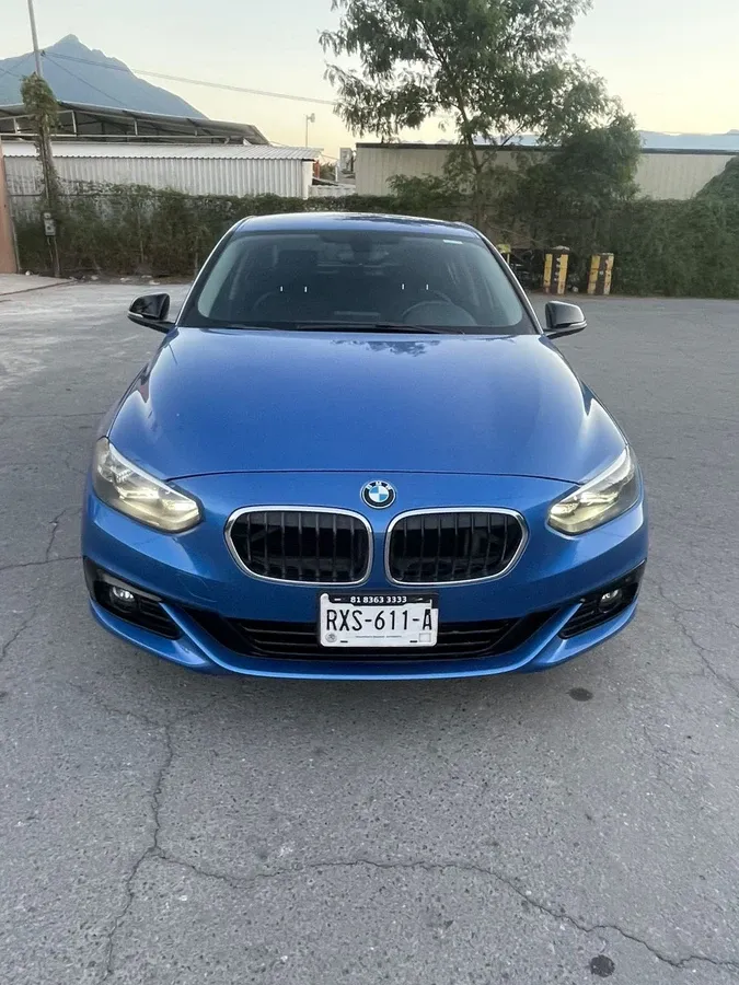 Fotografía en tamaño completo