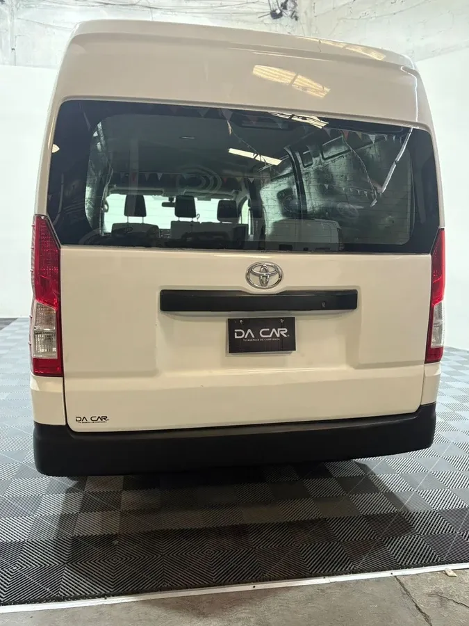 Fotografía en tamaño completo