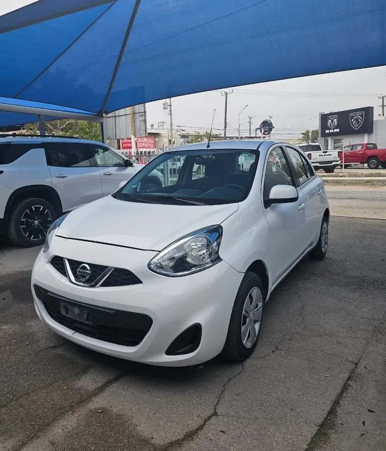 Fotografía en tamaño completo