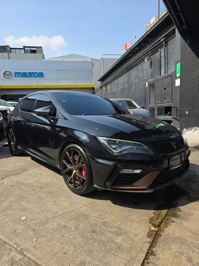 Fotografía en tamaño completo