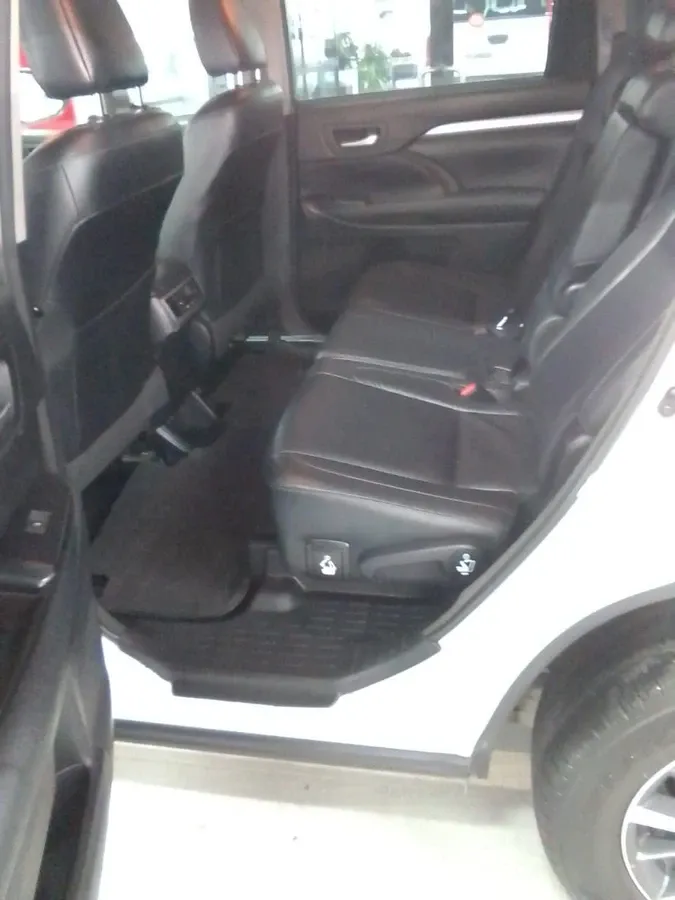 Fotografía en tamaño completo