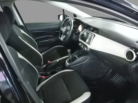 Fotografía en tamaño completo