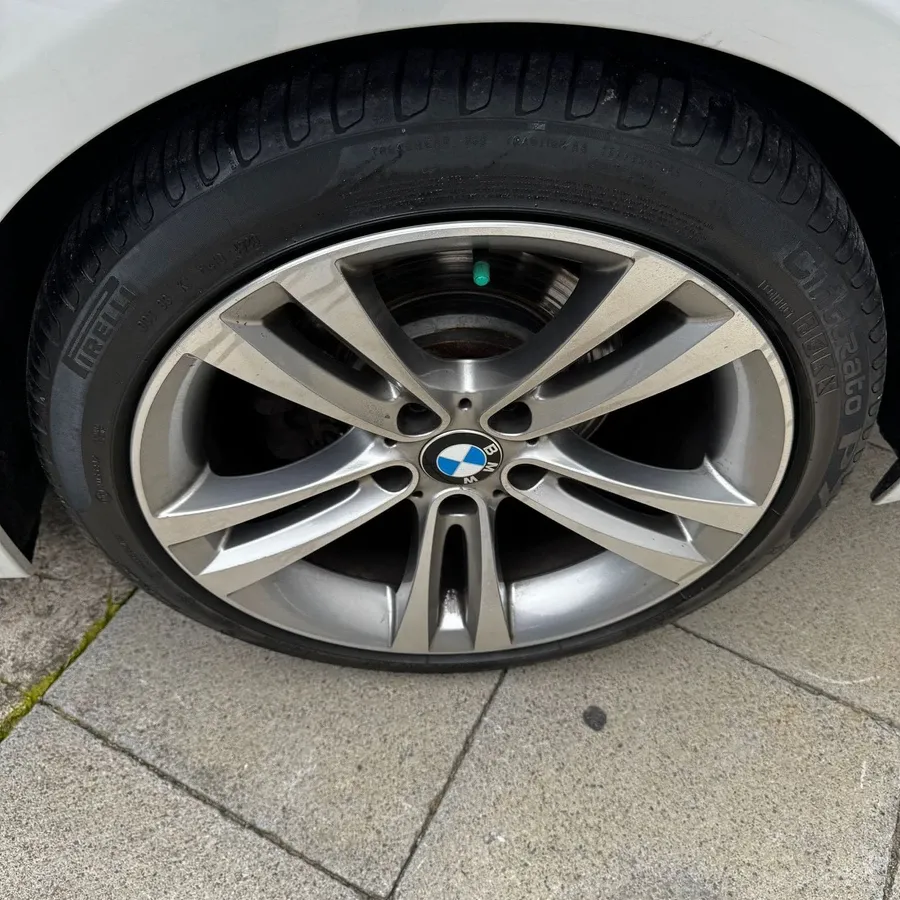 Fotografía en tamaño completo