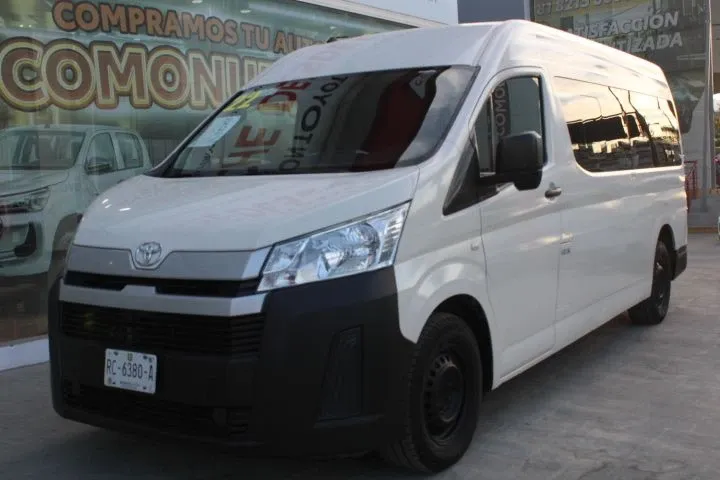 Fotografía en tamaño completo