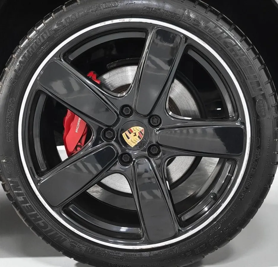 Fotografía en tamaño completo