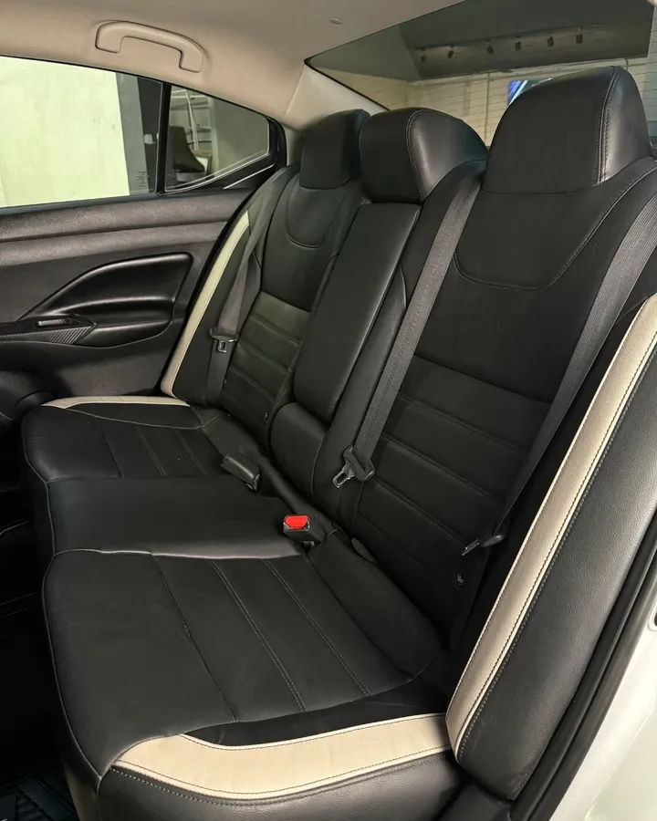 Fotografía en tamaño completo