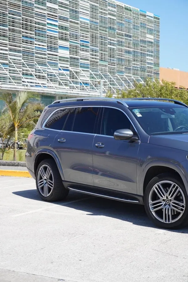 Fotografía en tamaño completo